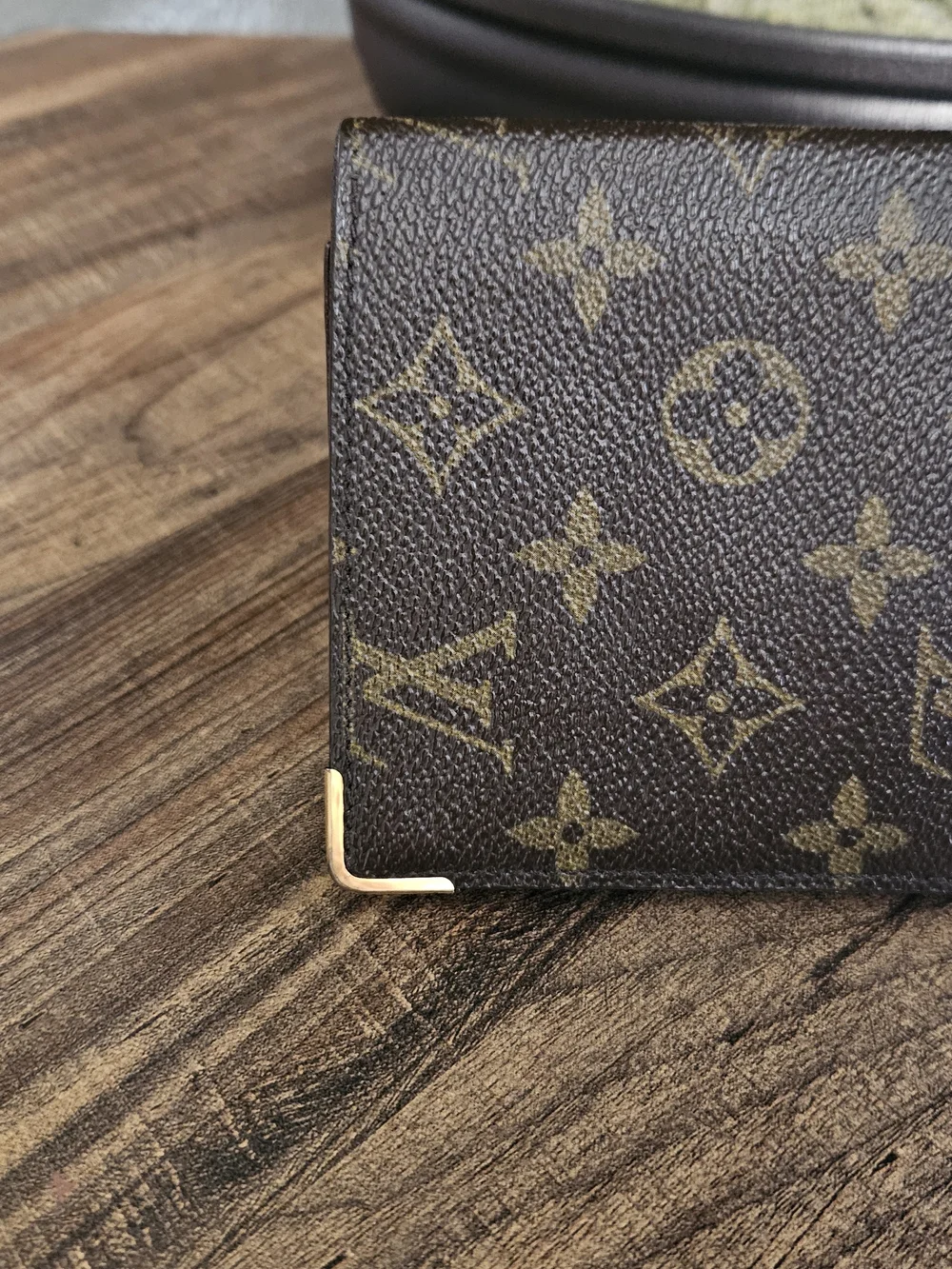 Authentic Louis Vuitton Rare Vintage Bifold Wallet Monogram Canvas